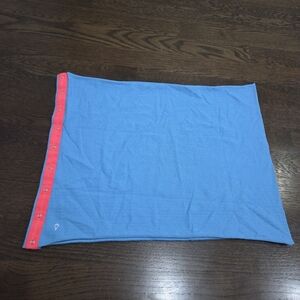 IVIVVA by Lululemon Blue and Pink Snap Button Scarf